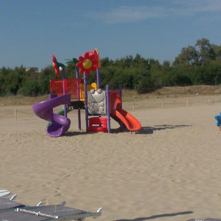 קמפומרינו Residence Nettuno מראה חיצוני תמונה