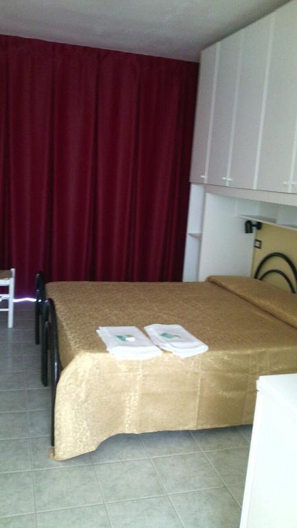 קמפומרינו Residence Nettuno חדר תמונה
